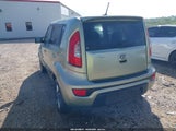 KIA SOUL + KNDJT2A63D7496127 снимка