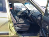 KIA SOUL + KNDJT2A63D7496127 снимка