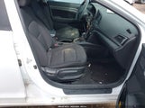 HYUNDAI ELANTRA SEL 5NPD84LF5JH303006 fotografie