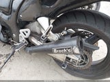 SUZUKI GSX1300 R JS1GW71A542103741 снимка