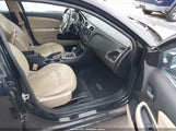 CHRYSLER 200 LIMITED 1C3CCBCB5CN257373 снимка
