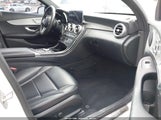 MERCEDES-BENZ C 300 55SWF8DBXKU305138 photo