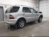 MERCEDES-BENZ ML 320 4JGAB54E4YA199556 снимка
