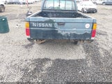 NISSAN TRUCK XE 1N6SD11S6RC374043 fotografie