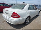 MERCEDES-BENZ C 240 WDBRF61J02F208524 снимка