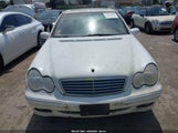 MERCEDES-BENZ C 240 WDBRF61J02F208524 снимка