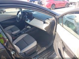 TOYOTA COROLLA LE 5YFB4MDE9RP147835 снимка