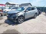 TOYOTA RAV4 XLE 2T3RFREVXGW462196 снимка