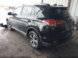 TOYOTA RAV4 XLE 2T3RFREV5HW660444 снимка