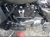 HARLEY-DAVIDSON FLTRX 1HD1KHC12KB617732 снимка