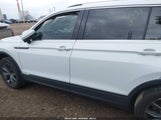 VOLKSWAGEN TIGUAN 2.0T SE 3VV3B7AX4NM125651 fotografie