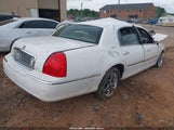 LINCOLN TOWN CAR EXECUTIVE 1LNHM81W03Y622978 снимка