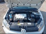 VOLKSWAGEN GOLF 2.0L TDI 4-DOOR WVWDM7AJ9DW138502 fotografie