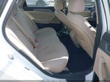 HYUNDAI SONATA SE 5NPE24AF3JH625975 снимка