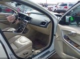 VOLVO S60 T5 PREMIER YV140MFK2F2350528 снимка