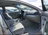 TOYOTA CAMRY LE 4T1BE46K17U030598 снимка