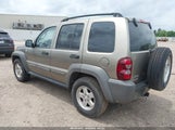 JEEP LIBERTY SPORT 1J8GL48K87W668941 photo