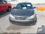 TOYOTA CAMRY LE 4T1BE32K03U727447 снимка