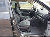 SUBARU FORESTER LIMITED JF2SKAUC3KH555396 снимка