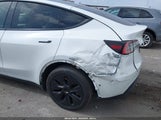 TESLA MODEL Y LONG RANGE DUAL MOTOR ALL-WHEEL DRIVE 5YJYGDEE3MF081304 снимка
