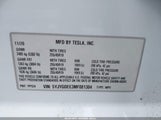 TESLA MODEL Y LONG RANGE DUAL MOTOR ALL-WHEEL DRIVE 5YJYGDEE3MF081304 снимка