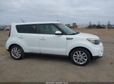 KIA SOUL + KNDJP3A50J7558368 снимка