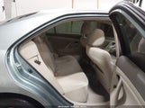 TOYOTA CAMRY LE JTNBF3EK3B3012420 снимка