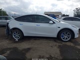 TESLA MODEL Y LONG RANGE DUAL MOTOR ALL-WHEEL DRIVE 7SAYGDEE5RF036018 fotografie