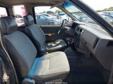 Nissan Truck King Cab 1N6SD16YXMC394575 photo