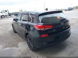 HYUNDAI ELANTRA GT KMHH35LE5JU023553 photo