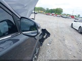 TOYOTA RAV4 XLE 2T3WFREV8JW429188 снимка