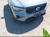 VOLVO XC40 B5 PLUS DARK THEME YV4L12UW6P2091677 photo