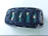 Chrysler Voyager Lxi 2C4RC1DG8MR551199 снимка