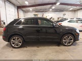 AUDI Q3 2.0T PREMIUM/2.0T SPORT PREMIUM WA1JCCFS1JR018018 photo