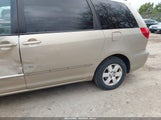 TOYOTA SIENNA XLE 5TDZA22C54S041394 снимка