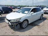 HONDA ACCORD EX-L V-6 1HGCR3F81DA039814 photo