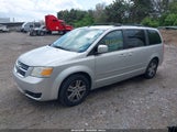 DODGE GRAND CARAVAN SXT 2D4RN5DX1AR123443 снимка