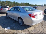 TOYOTA CAMRY LE 4T4BF1FK7CR247407 снимка