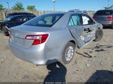 TOYOTA CAMRY LE 4T4BF1FK7CR247407 снимка