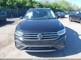 VOLKSWAGEN TIGUAN 2.0T SE 3VV2B7AX9NM138939 fotografie