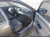 TOYOTA CAMRY LE 4T1BE32K85U973293 снимка