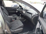 NISSAN ROGUE SPORT SL JN1BJ1CP5HW023760 photo