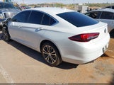 Buick Regal Sportback Fwd Essence W04GP6SX5K1033588 снимка