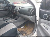 TOYOTA TACOMA BASE V6 5TEUU42NX8Z525861 fotografie