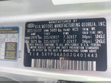 KIA SORENTO 3.3L LX 5XYPG4A50JG401443 photo
