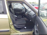 KIA SOUL + KNDJT2A65D7628918 снимка
