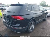 VOLKSWAGEN TIGUAN 2.0T SE/2.0T SE R-LINE BLACK/2.0T SEL 3VV2B7AX8LM177213 photo