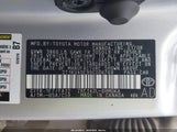 TOYOTA MATRIX 2T1KU40E99C006768 fotografie