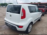 KIA SOUL + KNDJT2A60D7542125 снимка