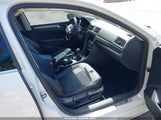 VOLKSWAGEN PASSAT 1.8T R-LINE 1VWDT7A38HC065079 fotografie
